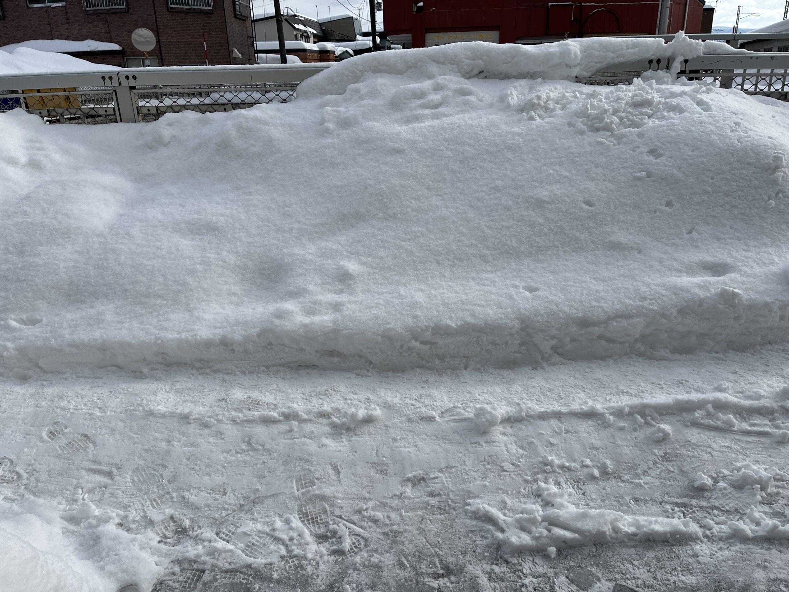 落雪にお気をつけてください